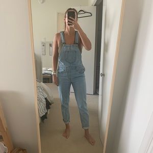 Levi’s classic overalls